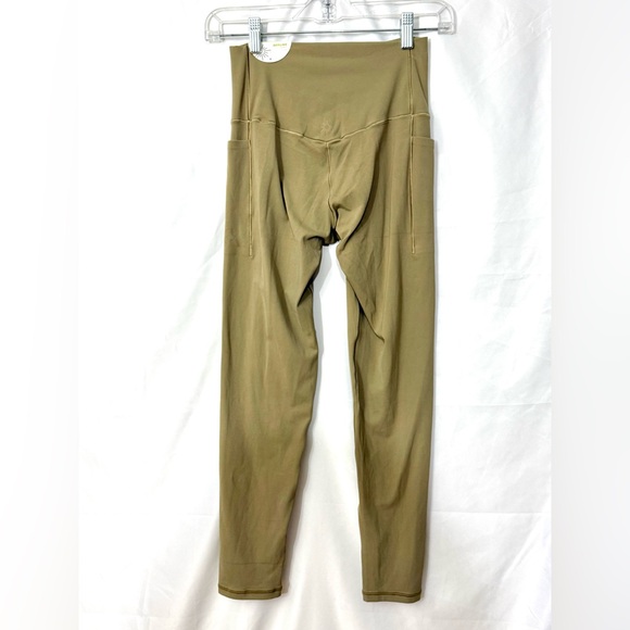 NWT Offline Real Me® Weightless With Support And Buttery Soft High Rise Leggings - Picture 8 of 16